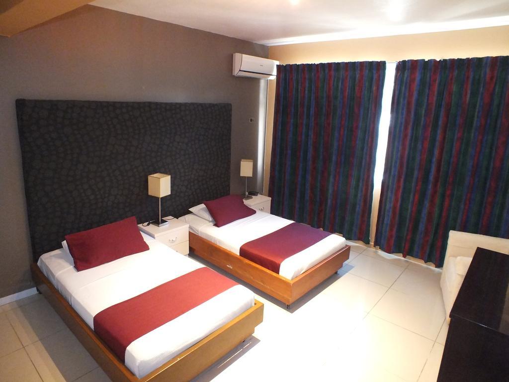 Hotel Olympic بورت فيلا المظهر الخارجي الصورة