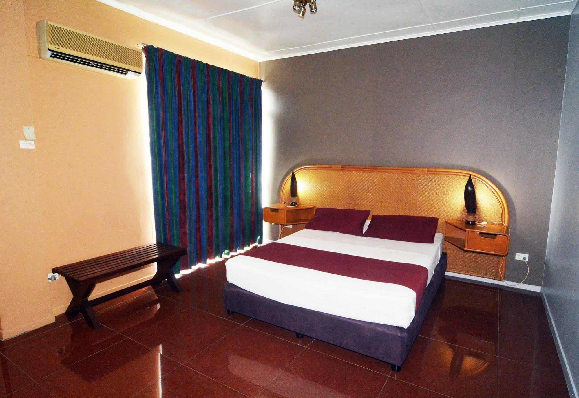 Hotel Olympic بورت فيلا المظهر الخارجي الصورة